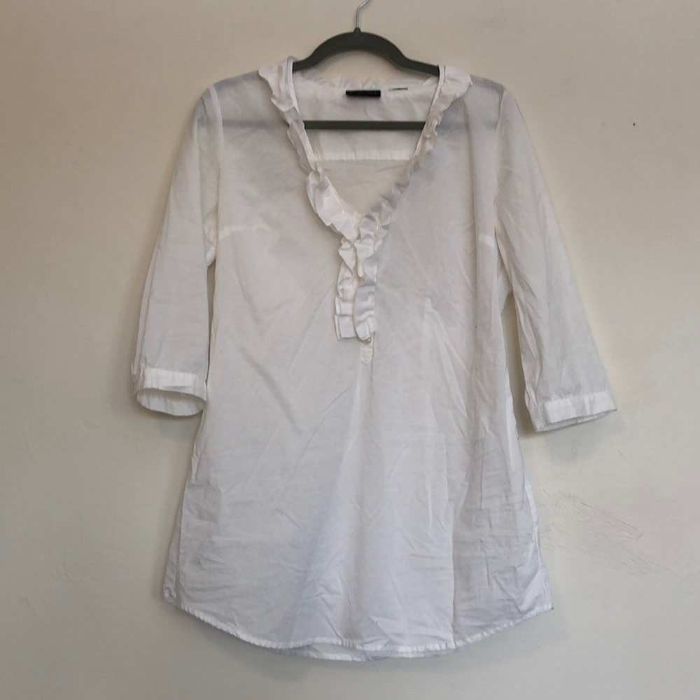 White New York and company tunic blouse